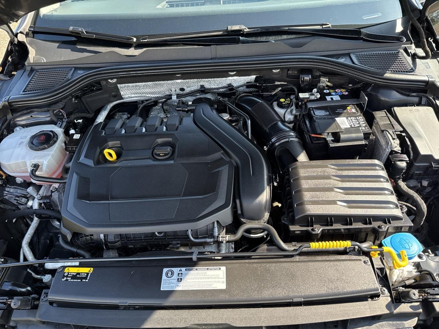Volkswagen Golf VIII 1.5 eTSI DSG Style El. Panodach Navi D, миниатюра 17