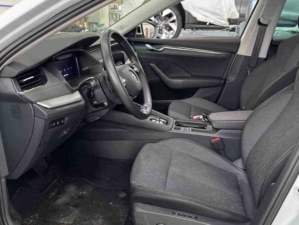 Skoda Octavia - Bild 8