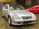 Mercedes-Benz C 230 2.3 Kompressor*Klima*SZH*PANO*Tüv/Serv.Neu - Mercedes-Benz C 230 Gebrauchtwagen