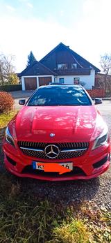 Mercedes-Benz  CLA 200 Shooting Brake AMG Line Schaltgetriebe  - Mercedes CLA 200 Shooting Brake mit Schiebedach
