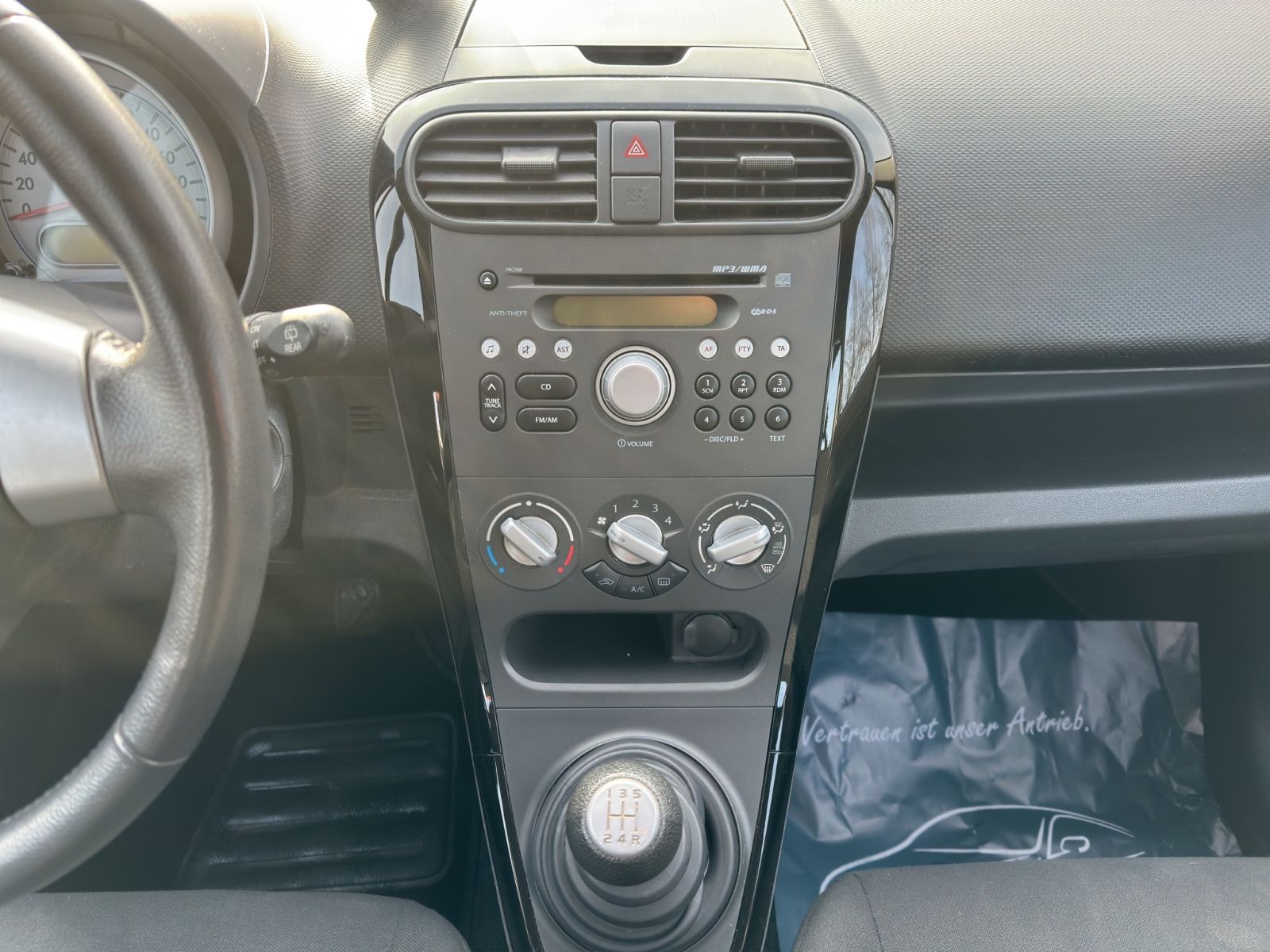 Fahrzeugabbildung Suzuki Splash Active+/II.Hand/Klimaanlage/PDC/SHZ