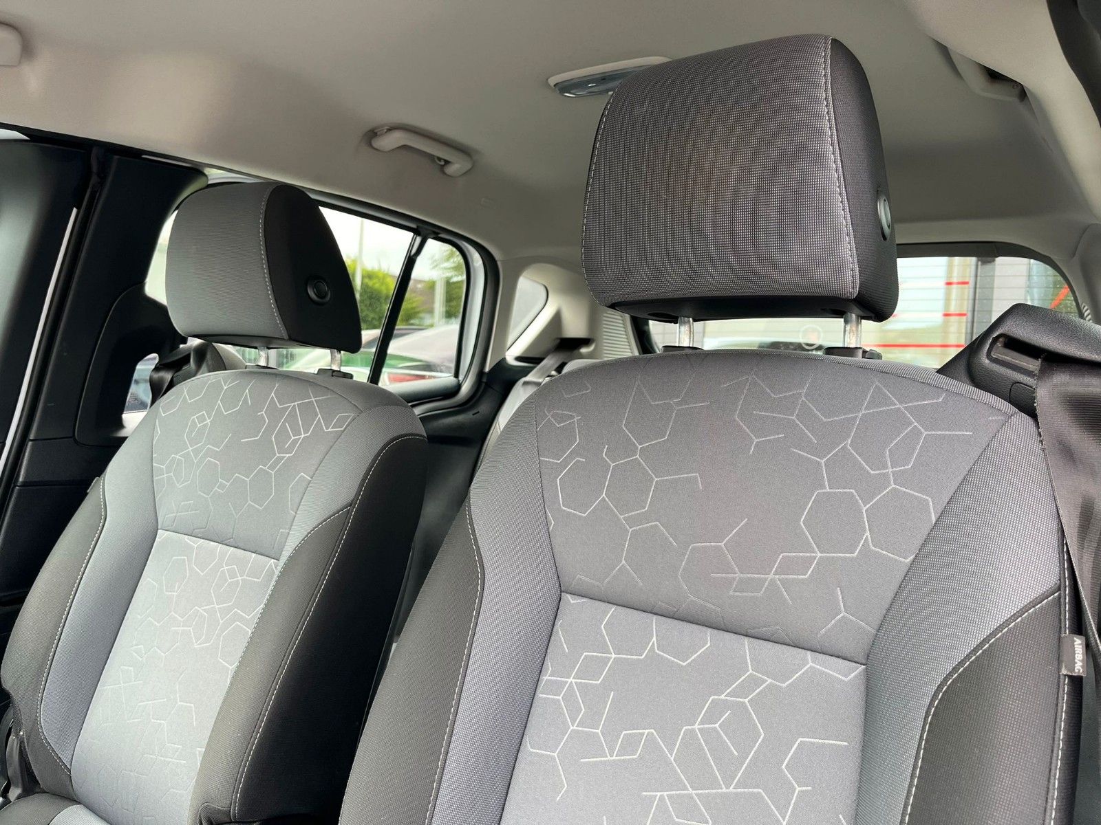 Fahrzeugabbildung Ford B-Max 1.6 Sync Edition
