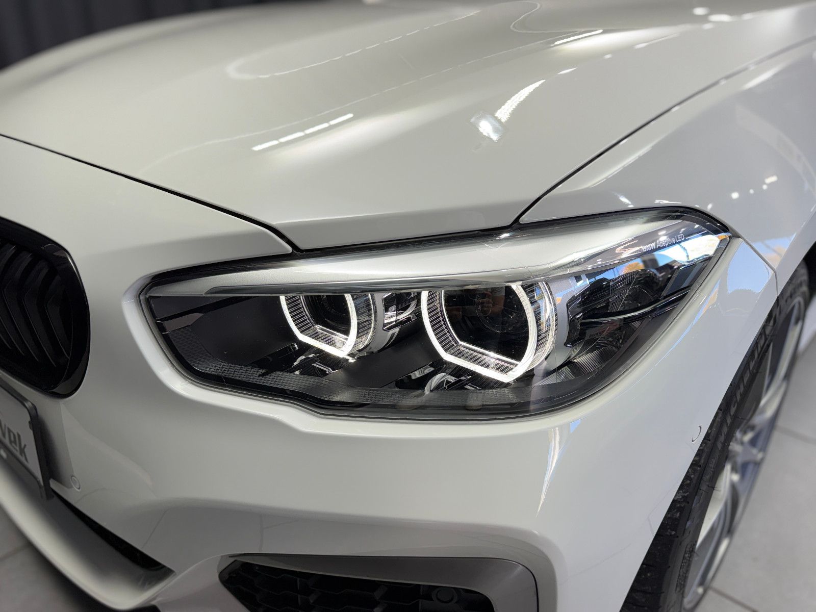 Fahrzeugabbildung BMW M140i xDrive Special Edition|M-PERFORMANCE|1.HD