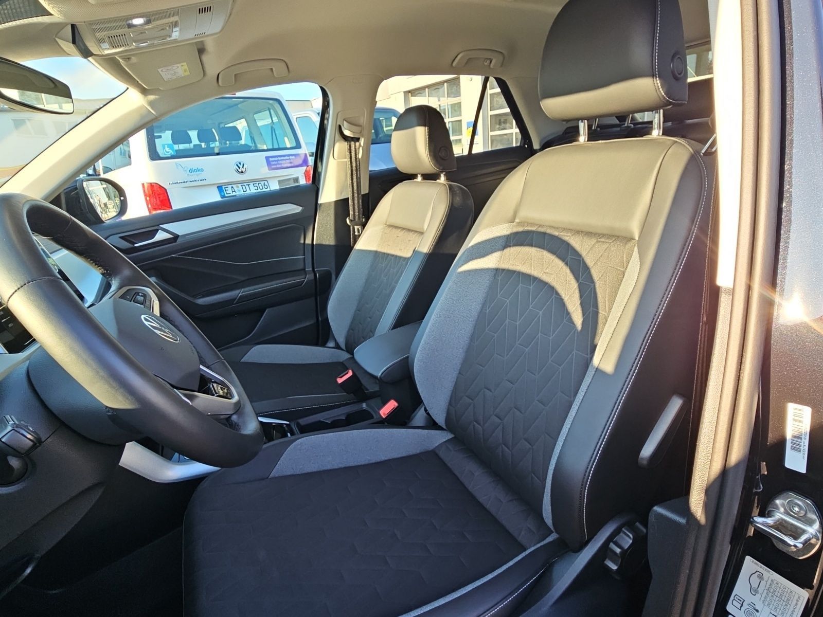 Volkswagen T-Roc - Bild 21