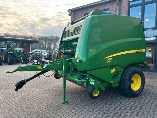 John Deere 990