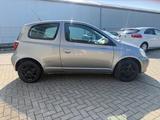 Toyota Yaris 1.3 Sol*HU NEU*SERVICE NEU*KLIMA*GJREIFEN - gebrauchte Toyota Yaris aus dem Jahr 2005