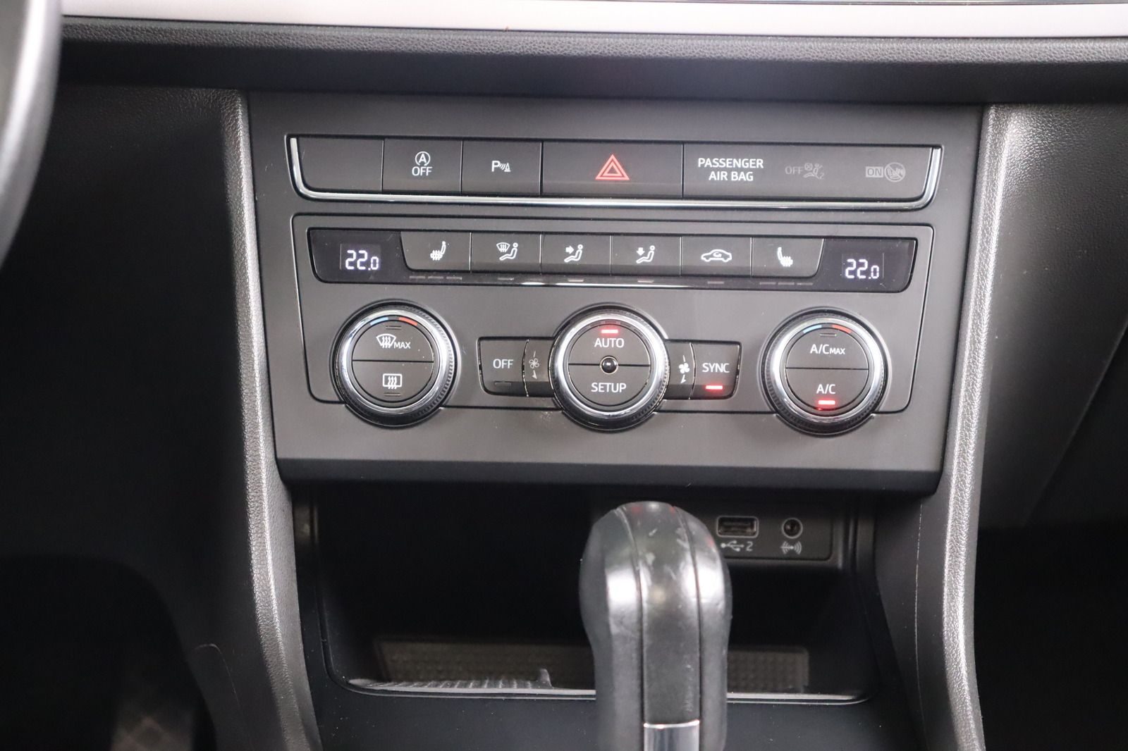 Fahrzeugabbildung SEAT Leon ST Stylance * Navi * Sitzhzg. * RFK