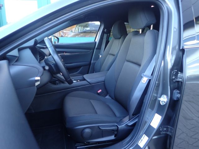 Fahrzeugabbildung Mazda 3 Selection SKYACTIV-G 2.0 M-Hybrid HUD Navi 360