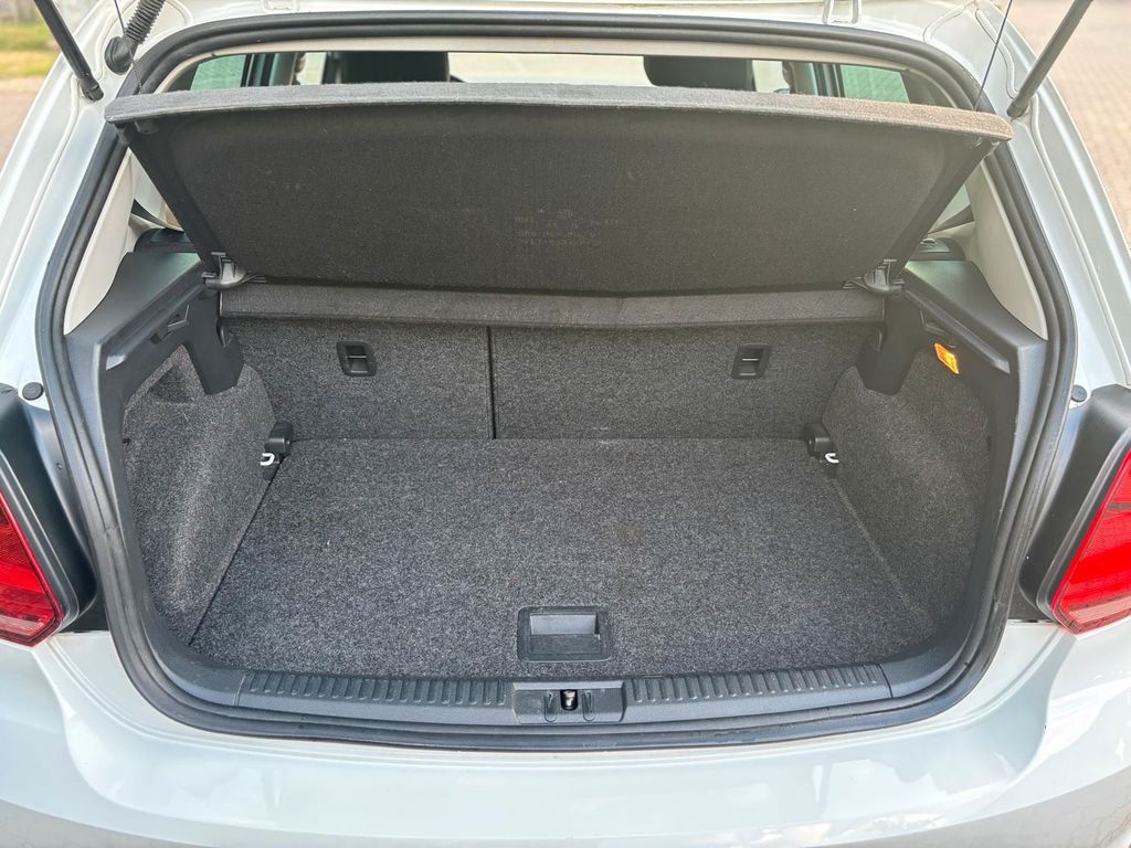 Image of Volkswagen Polo
