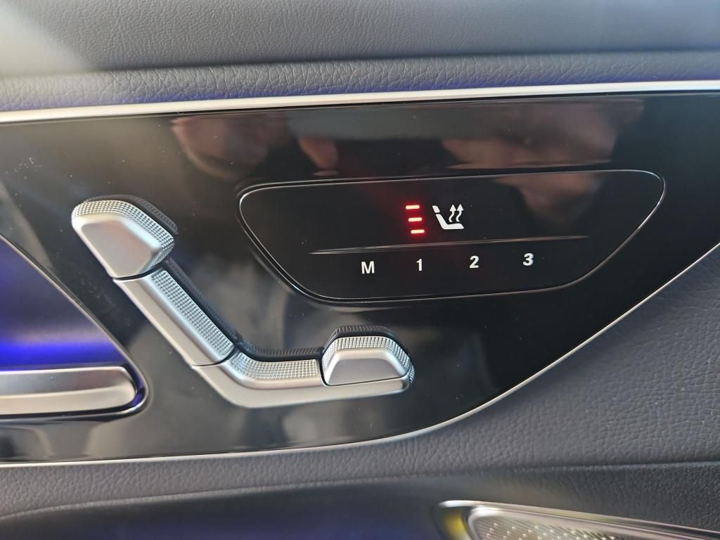 Fahrzeugabbildung Mercedes-Benz GLC 300 de 4M Coupé +AMG+AIRMATIC+ASSISTENZ+AHK+