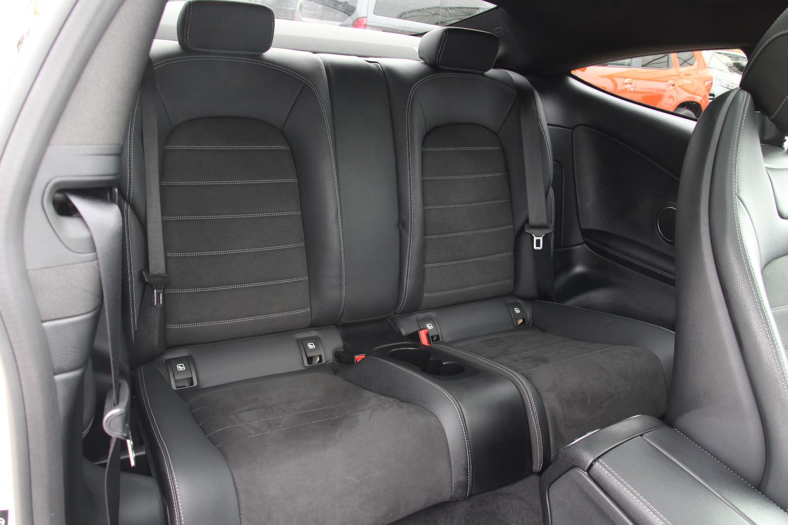 Mercedes-Benz C 180 Coupe AMG-Line*PANO*LED*NAVI*TEMPOMAT*
