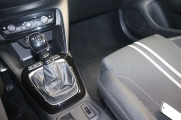 Fotografie 19 des Opel Corsa 1.2 Direct Injection Turbo GS
