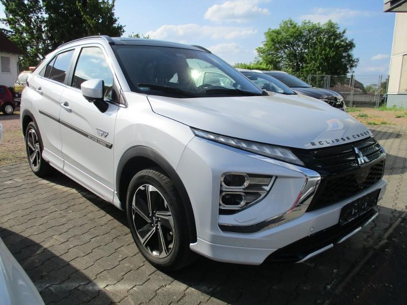Mitsubishi Eclipse Cross Plug-in Hybrid TOP 4WD,Leder SD WR
