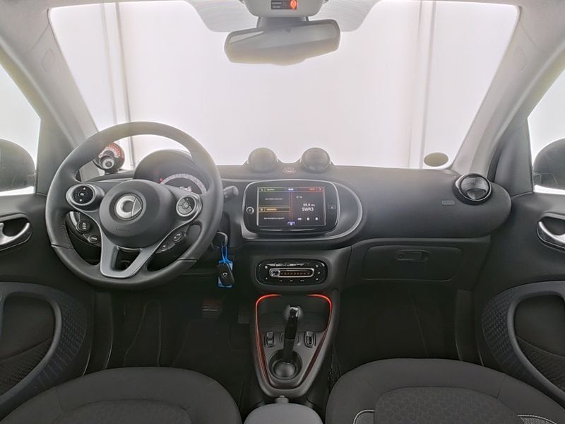 Fahrzeugabbildung Smart smart EQ fortwo Exclusive*Pano*LED*Kamera*22kW*
