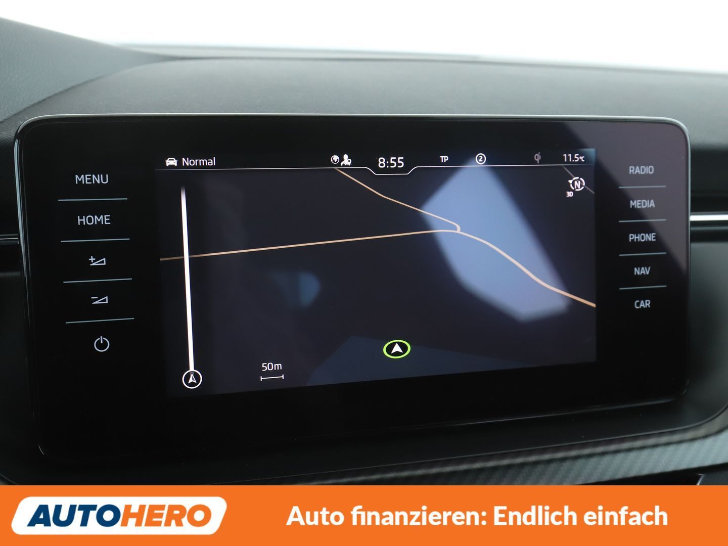 Skoda Kamiq 1.5 TSI ACT Monte Carlo Aut. NAVI LED ACC foto 21