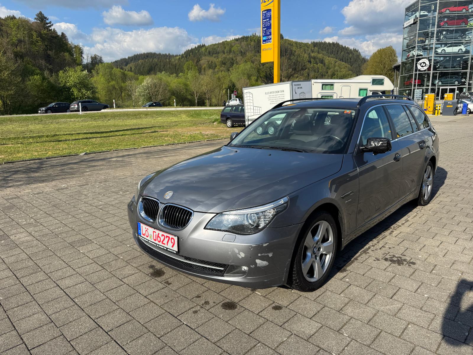 BMW 530i xDrive Touring *Automatik*Leder*Xenon*Navi*