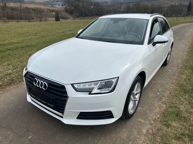 Audi A4 Avant 35TFSI LED Navi