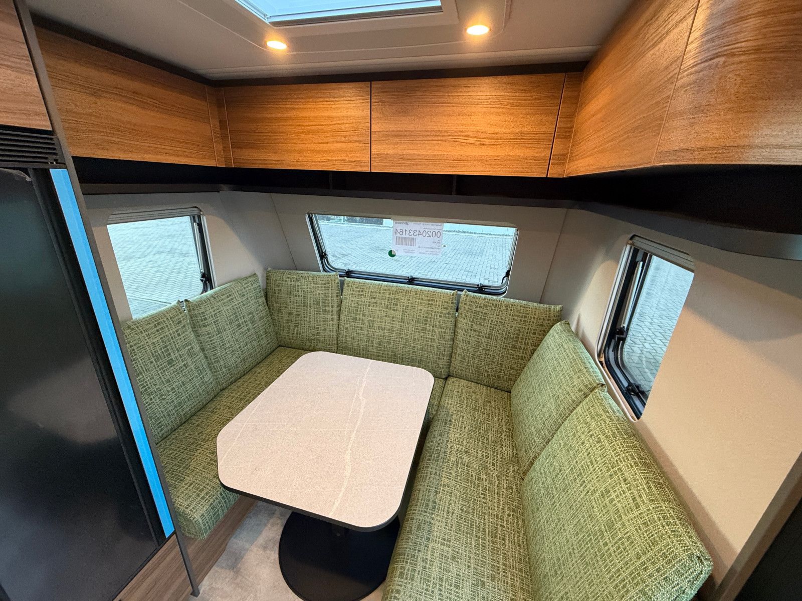 Fahrzeugabbildung HYMER / ERIBA / HYMERCAR Novaline 495 - Modell 2026 - 3.719€ sparen!