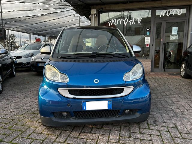 Smart ForTwo 1000 52 kW coupé limited one