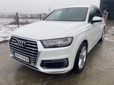 Audi Q7 e-tron 3.0 TDI quattro tiptronic - - Hybrid (Diesel/Elektro): Geländewagen