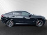 BMW X6 M60i xDrive AHK|SkyLounge|Bowers&Wilkins - BMW X6 M60 SUV