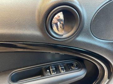 MINI Cooper SD Countryman *PANO*PDC*NAVI*BI-XENON*