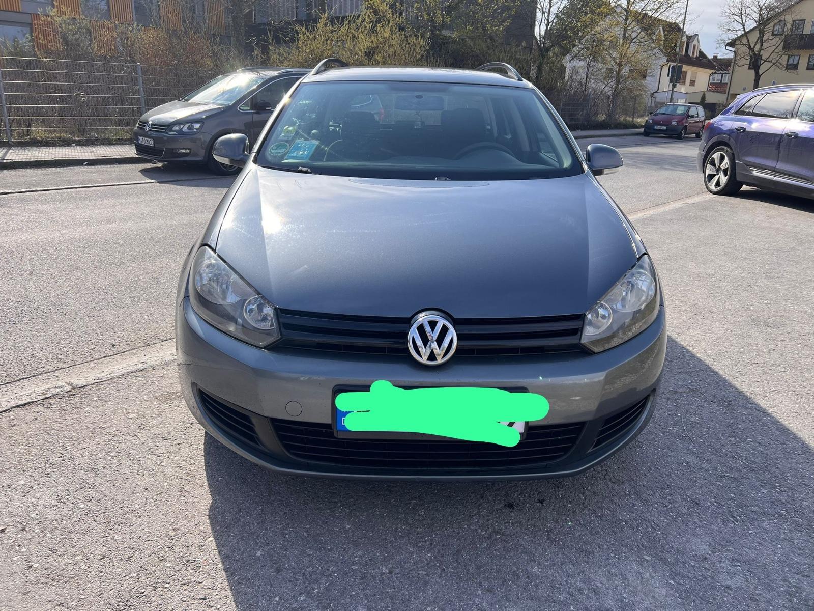 Volkswagen Golf 1.6 TDI  Variant KLIA-217458 KM