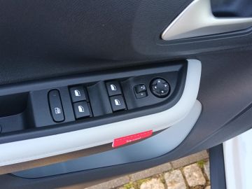 Citroën C3 Hybrid Max 110 Navi°LED°CarPlay°AAC°RFK°DAB°