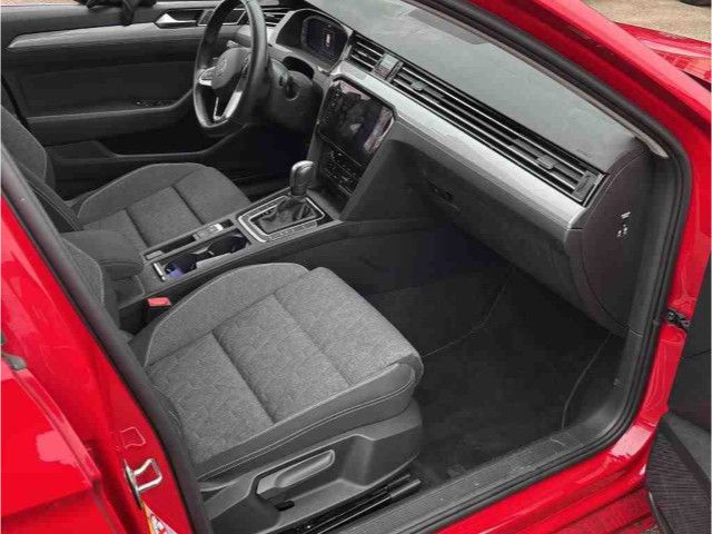 Volkswagen Passat Variant - Bild 7