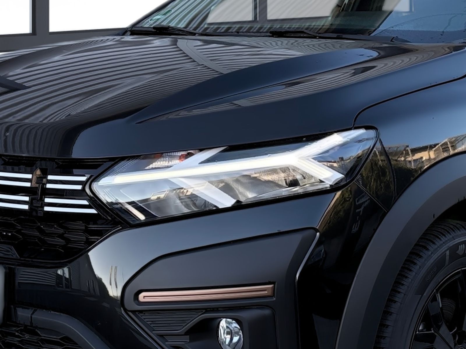 Fahrzeugabbildung Dacia Jogger Extreme HYBRID 140