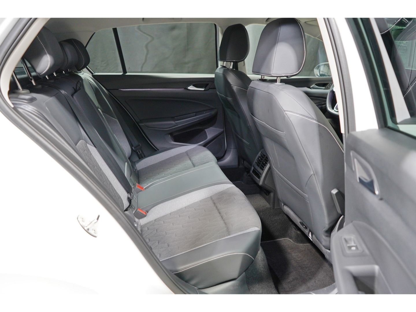 Volkswagen Golf - Bild 10