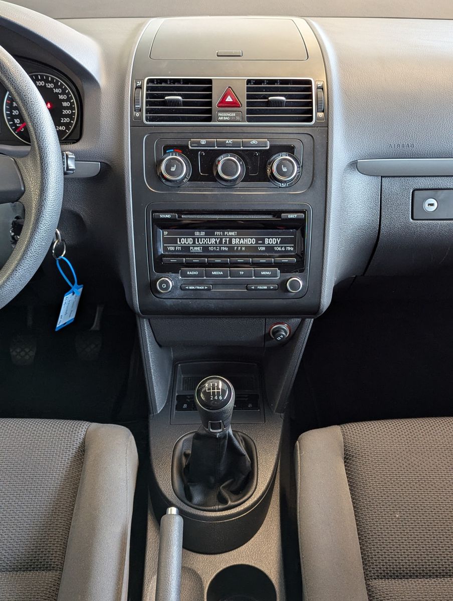 VW Touran 1.2 TSI Bi-Xen Winter-Paket Bluetooth SHZ - Image 17