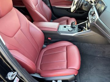 BMW 330e XDRIVE A Luxury Line Head-Up HiFi DAB LED