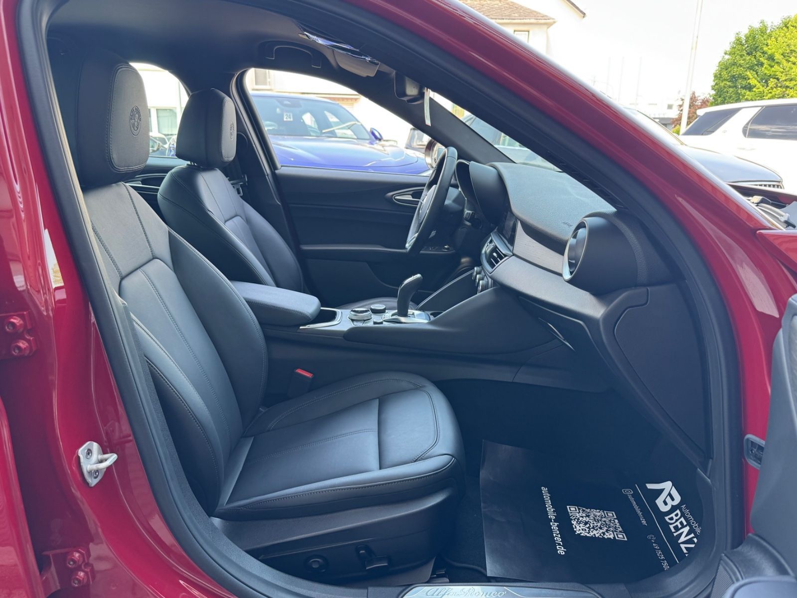 Fahrzeugabbildung Alfa Romeo Giulia Ti Q4/MEMORY/ACC/NAVI/KAMERA/LEDER/