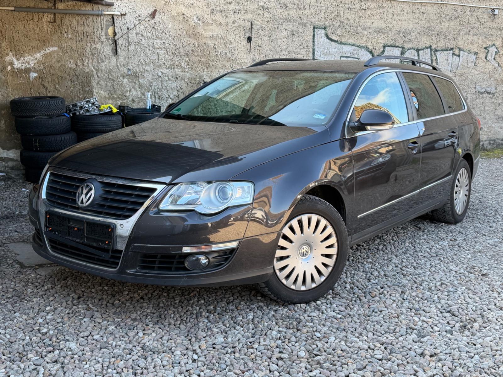 Volkswagen Passat Variant Comfortline-SCHECKHEFT-TOP!!!!