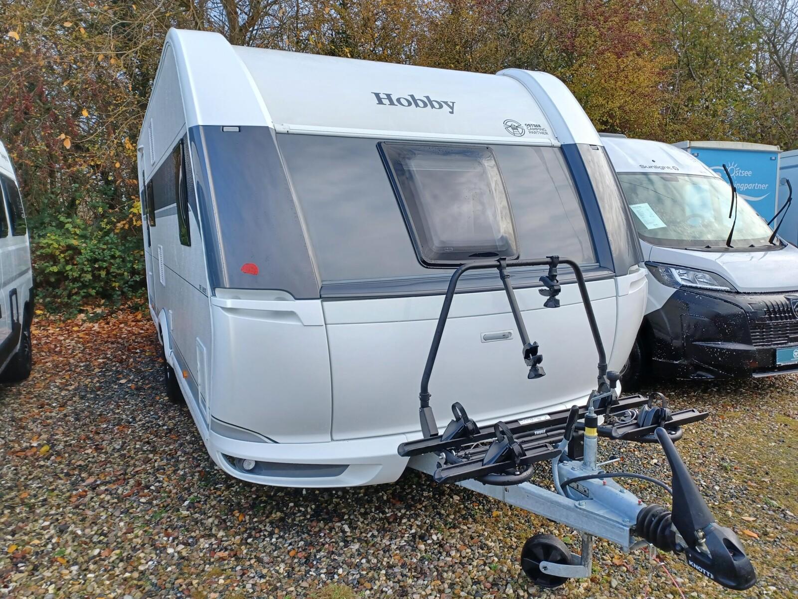 Hobby De Luxe 560 KMFe 2025 - Festtoiltte 