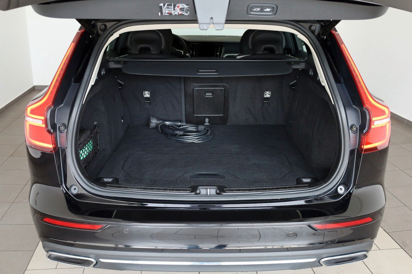 Fahrzeugabbildung Volvo V60 Inscription T6 Recharge,Navi,LED,Kamera,SH