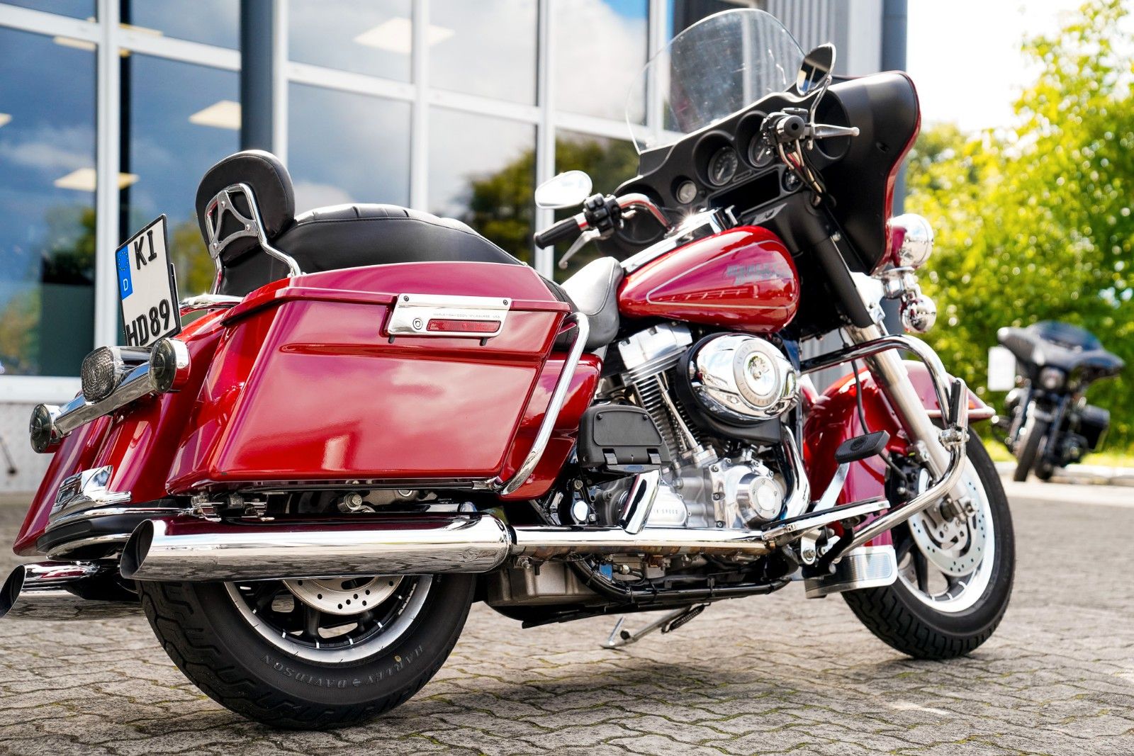 Fahrzeugabbildung Harley-Davidson FLHTP Electra Glide Twin Cam 96 - Sissybar -