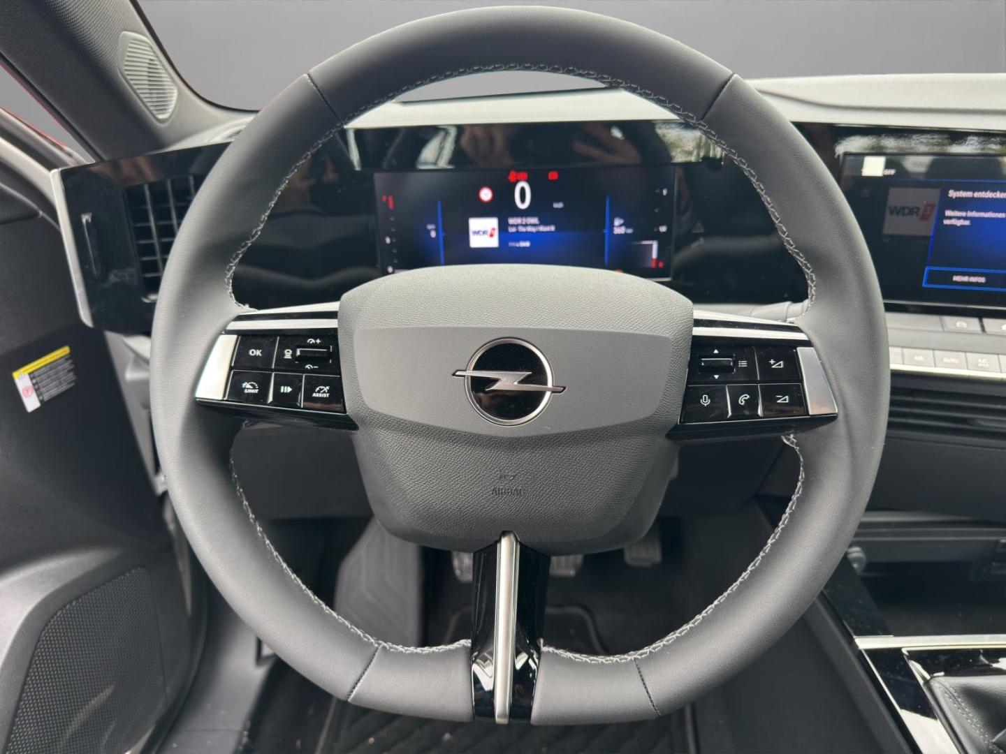 Opel Astra 5- Türer Edition PDS vorne/ hinten LM-Räde