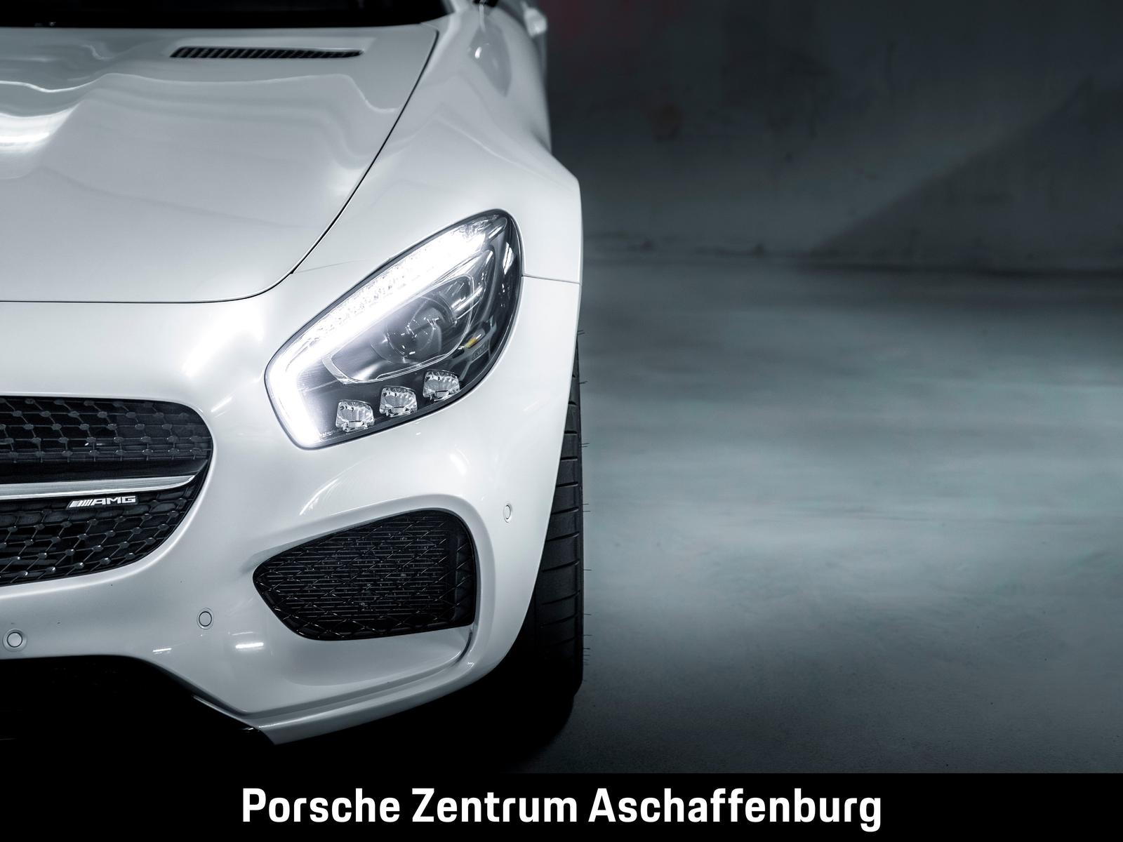 Mercedes-Benz AMG GT S Night Paket Performance Sitze