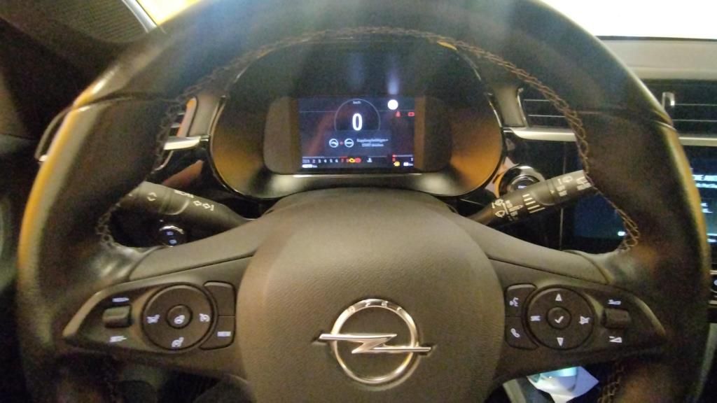 Erstes Annaberger Autohaus -  Opel Corsa Ultimate, LED, Pano, Kamera, Navi - Bild 11