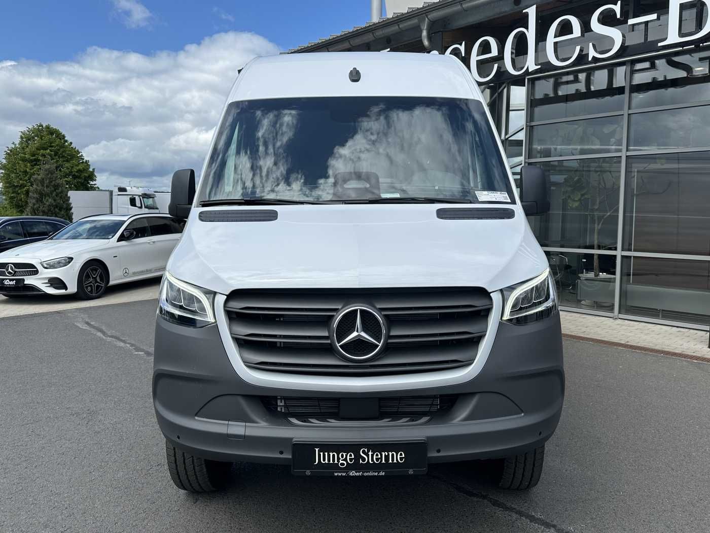 Fahrzeugabbildung Mercedes-Benz Sprinter 319 CDI 4x4 4325 Kamera LED SHZ MBUX