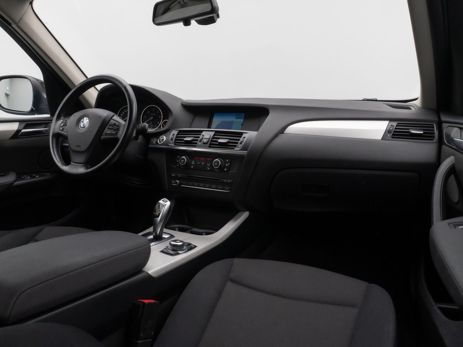 Fahrzeugabbildung BMW X3 xD20d Navi Sitzhzg PDC Tempomat 8Fach