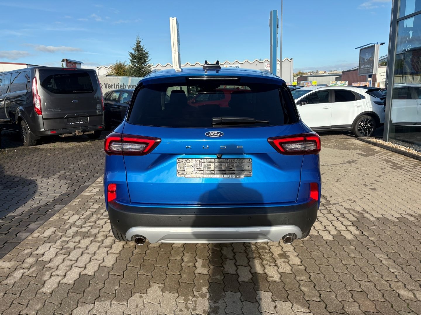 Fahrzeugabbildung Ford Kuga Titanium 1.5 VerkehrszeichenER Tempomat LED