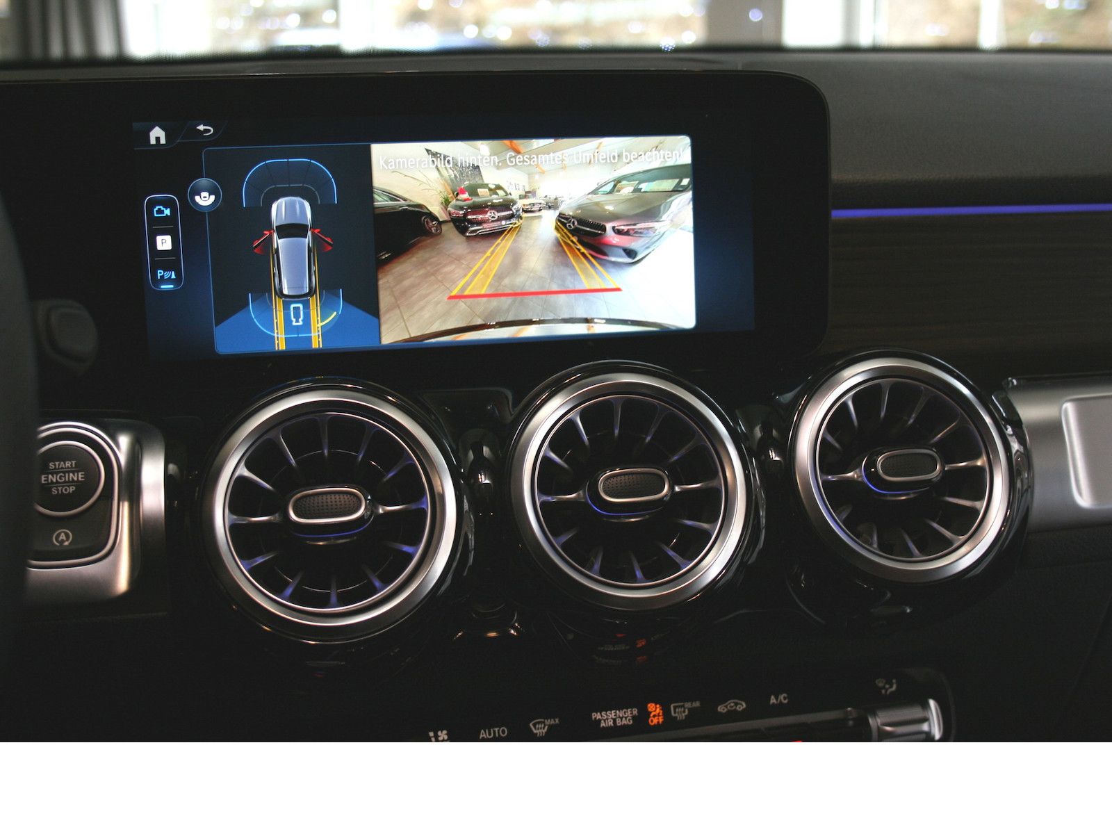 Fahrzeugabbildung Mercedes-Benz GLB 180 AMG Line Plus *Panorama-Dach*Totwinkel*