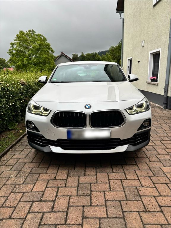 Image of BMW X2