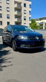 Volkswagen TOP Family Van! Sharan 1.4 TSI DSG Highline - Volkswagen Sharan aus 2011