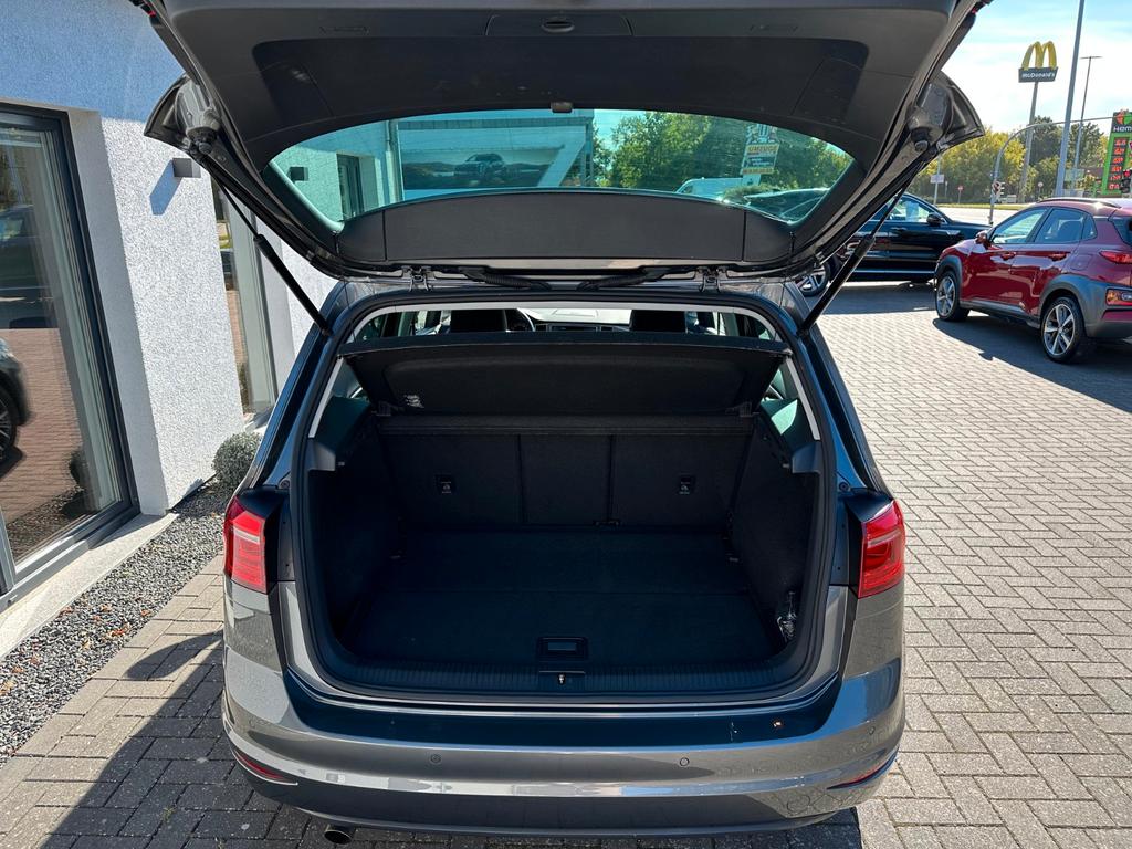 Volkswagen Golf Sportsvan