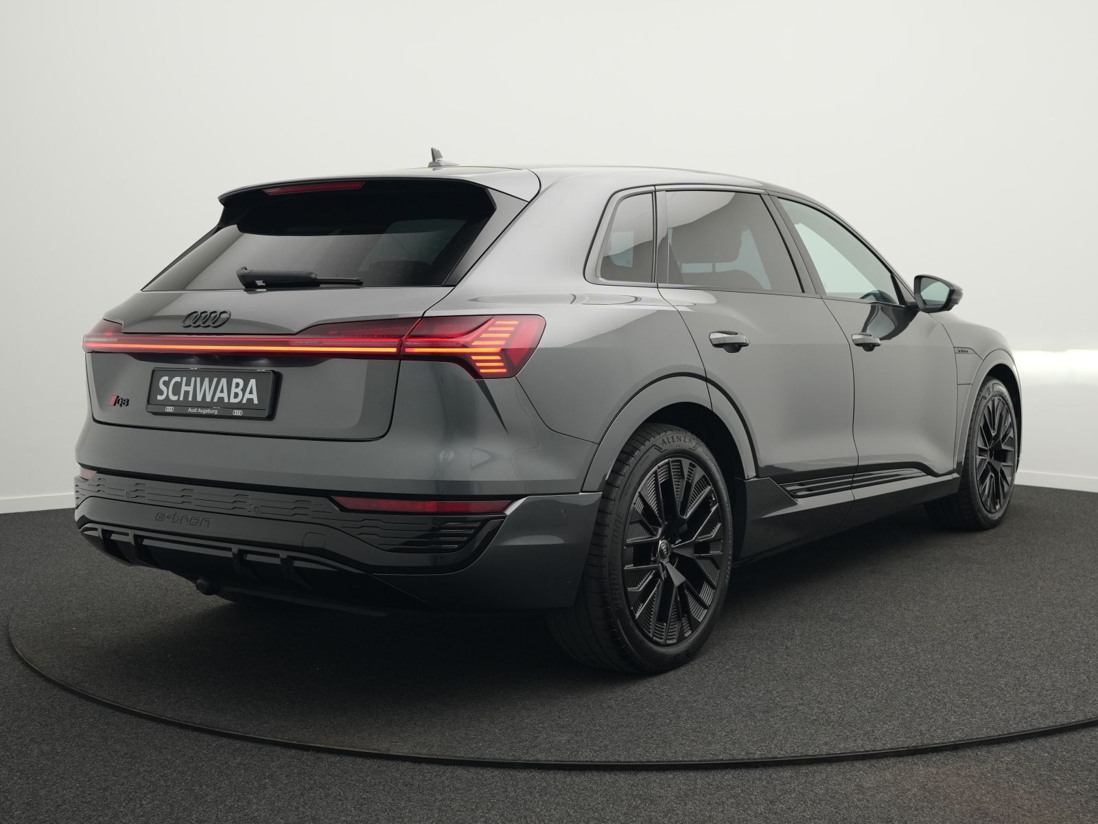 Audi Q8 e-tron - Bild 3
