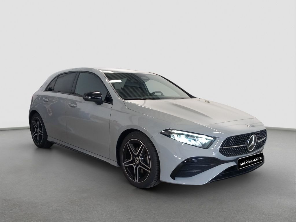 Fahrzeugabbildung Mercedes-Benz A 180 Kompaktlimousine AMG Line*Night Paket*LED